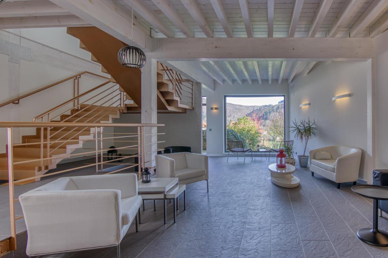 Ucieda Apartamentos Cuatro Aguas מראה חיצוני תמונה